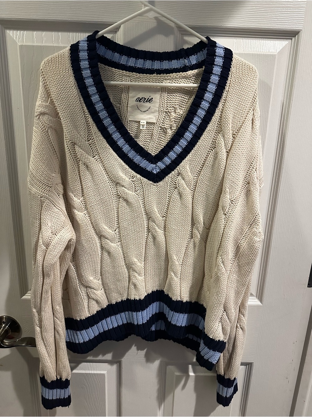 Aerie Cable Knit Varsity Sweater Womens Medium Cream Navy Blue V Neck